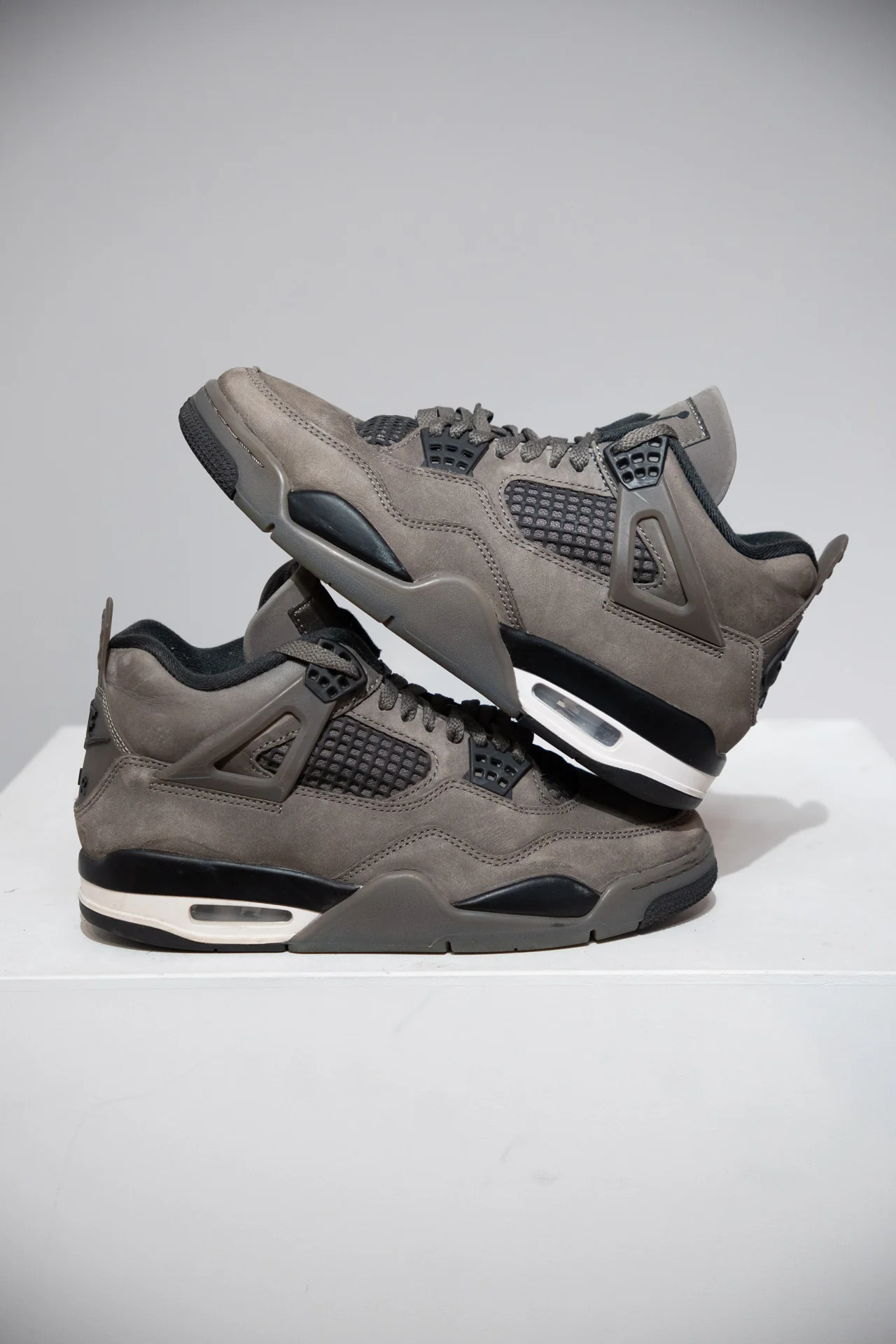Jordan 4 Cave Stone (Taille 40,5)